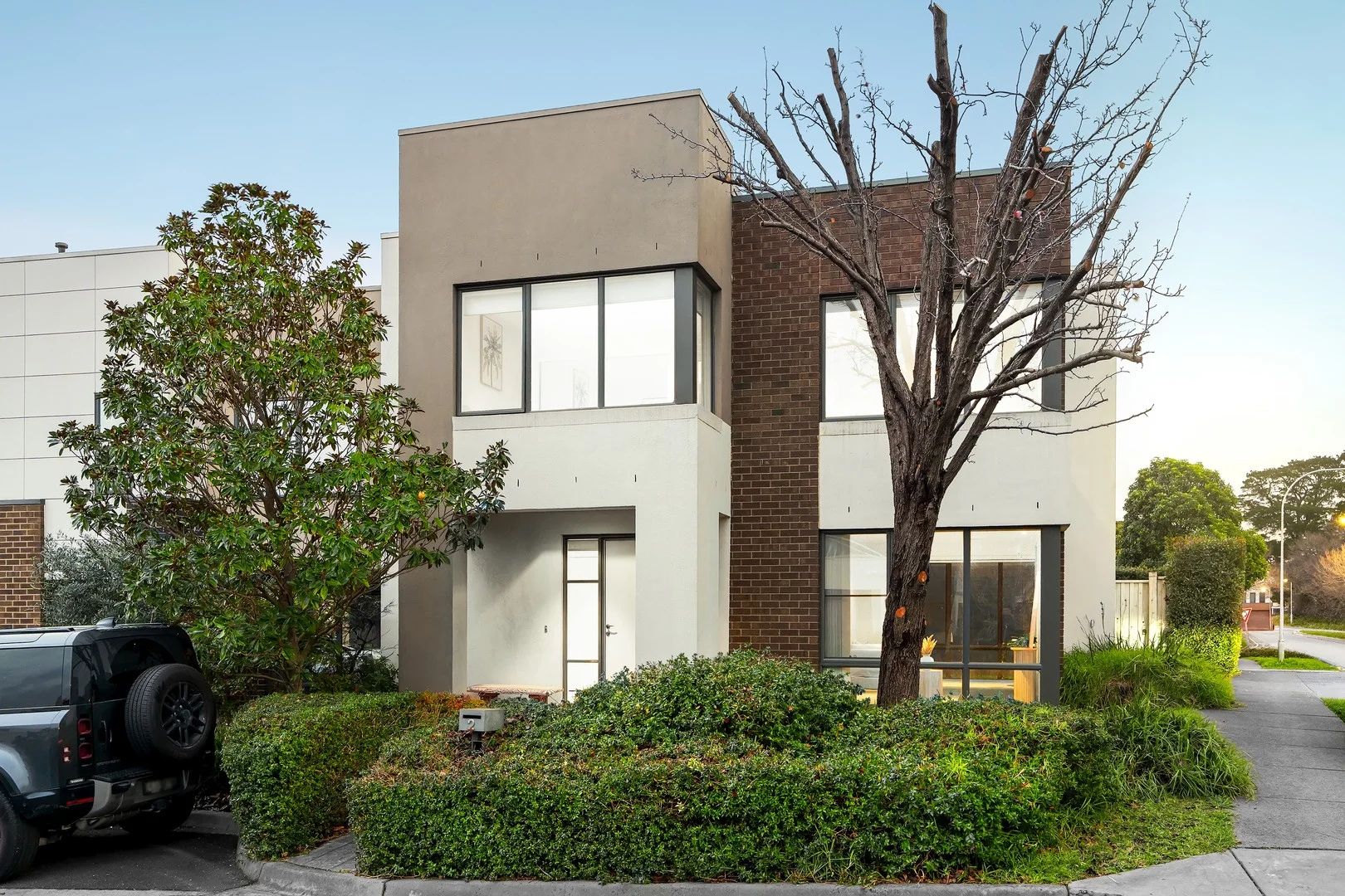 2 Selhurst Park Road - Image 1