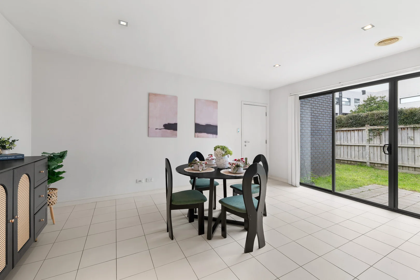 2 Selhurst Park Road - Image 4