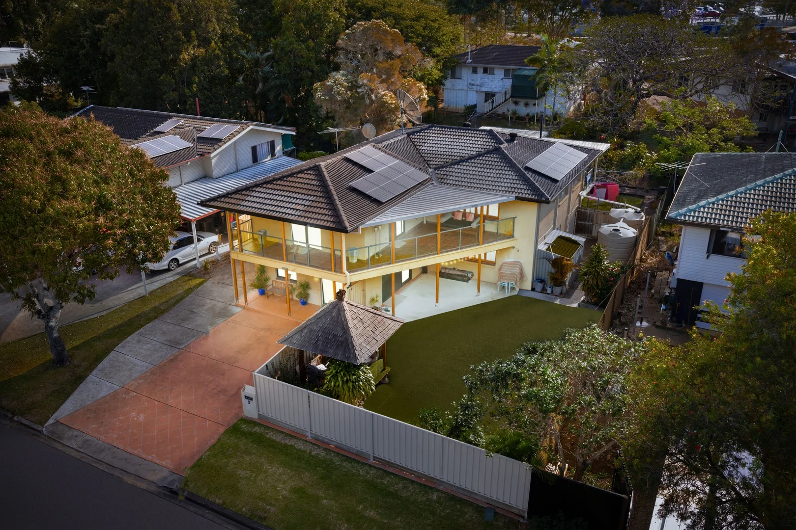 2 Thames Street (1/1)