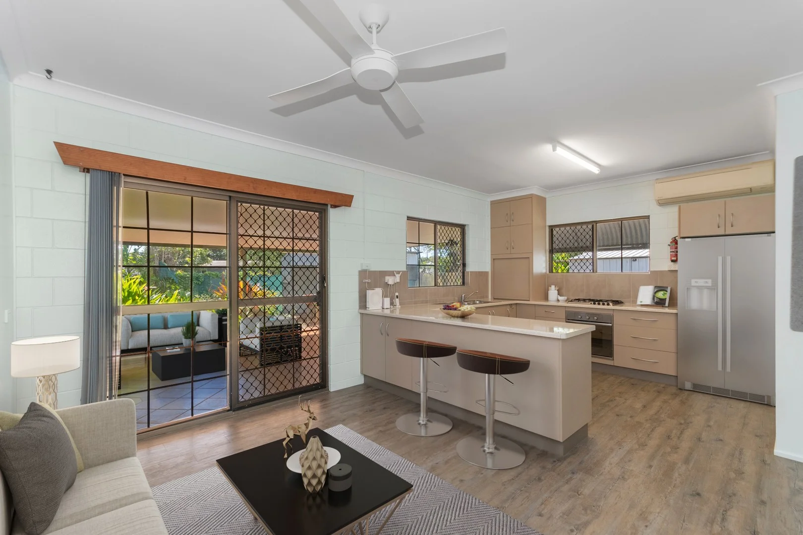 2 Tiffany Court (1/16)