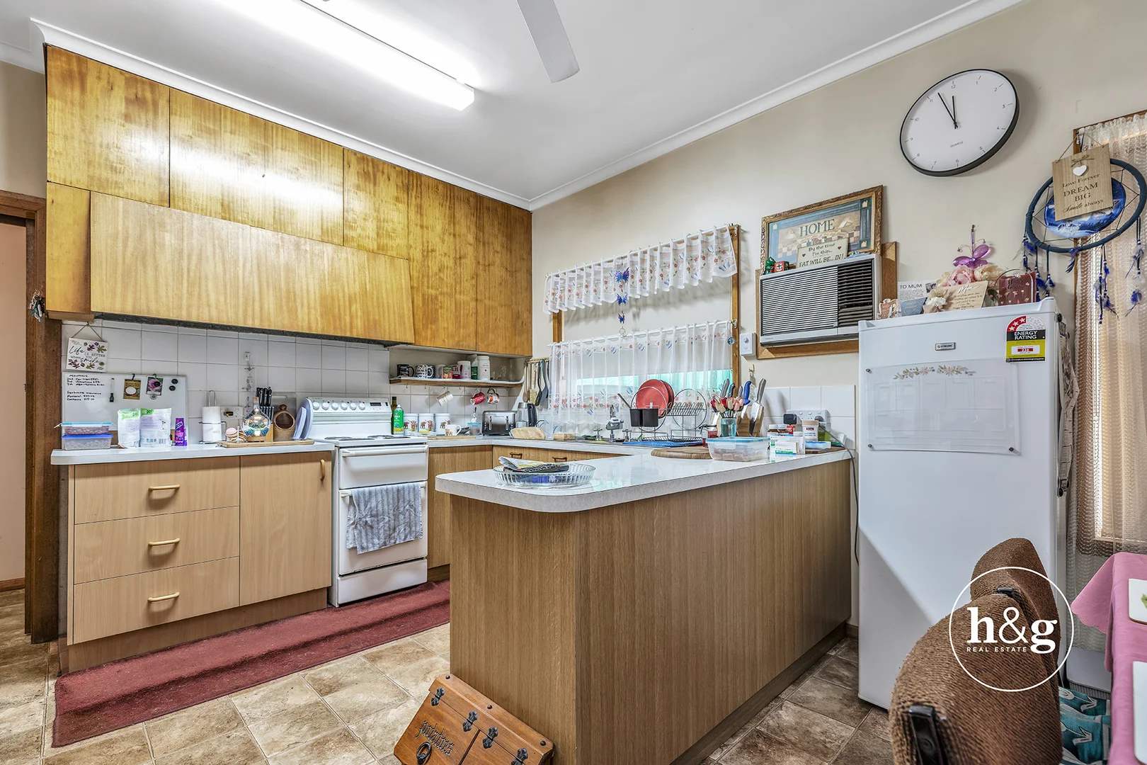 2 Underwood Grove - Image 2