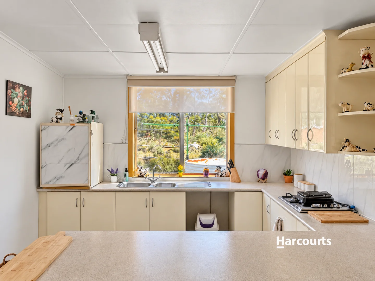 2 Wilkies Court - Image 2