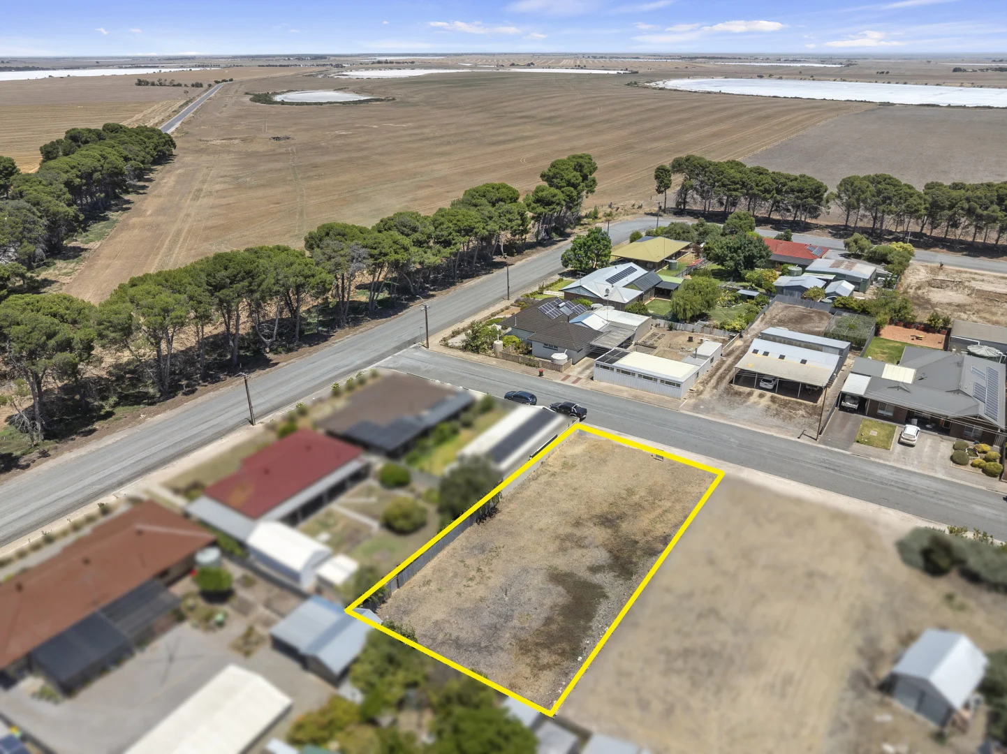 2 William Street - Image 3