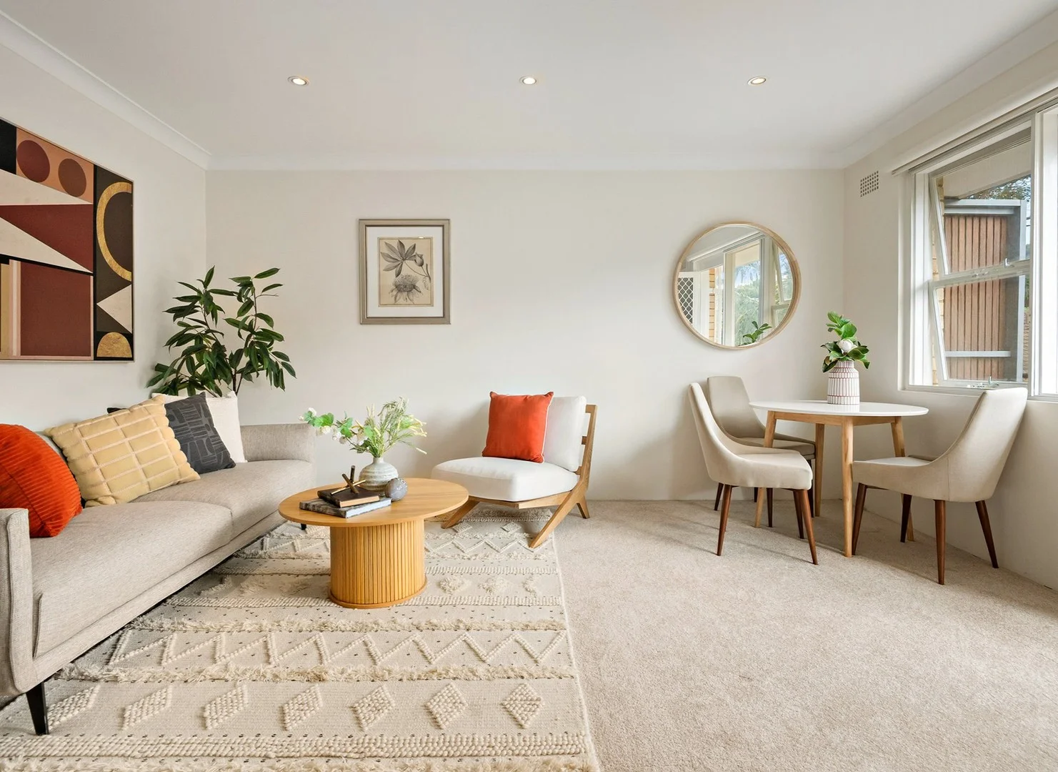 20/23 Woolcott Street (1/13)
