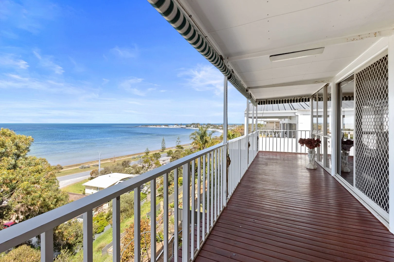 20 Buttfield Avenue - Image 2