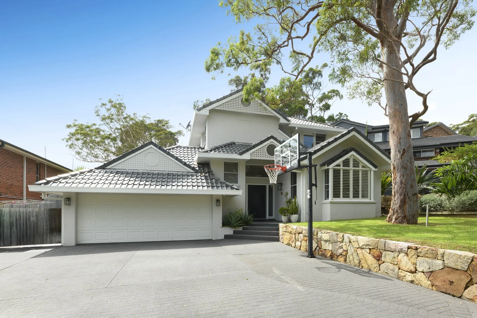 20 Greenhaven Road (1/16)