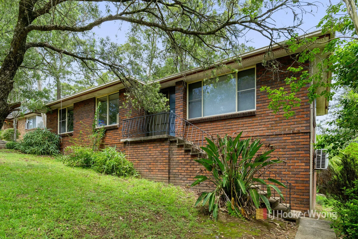 20 Hasluck Drive (1/12)