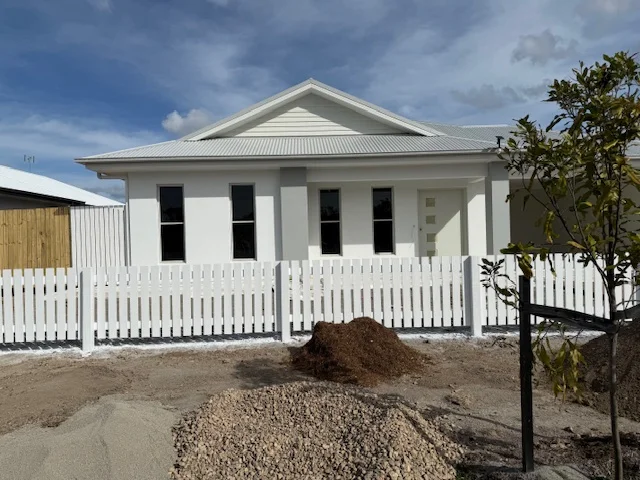20 Kingswick Crescent (1/2)