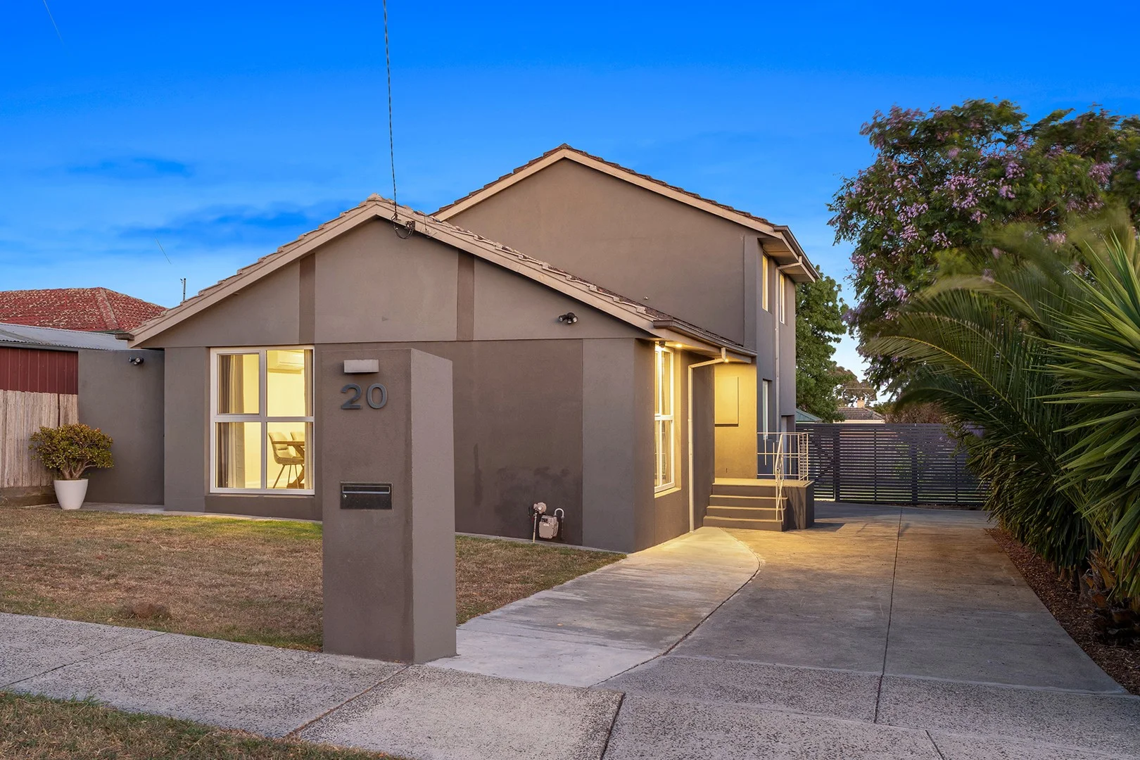 20 Plumpton Avenue (1/20)