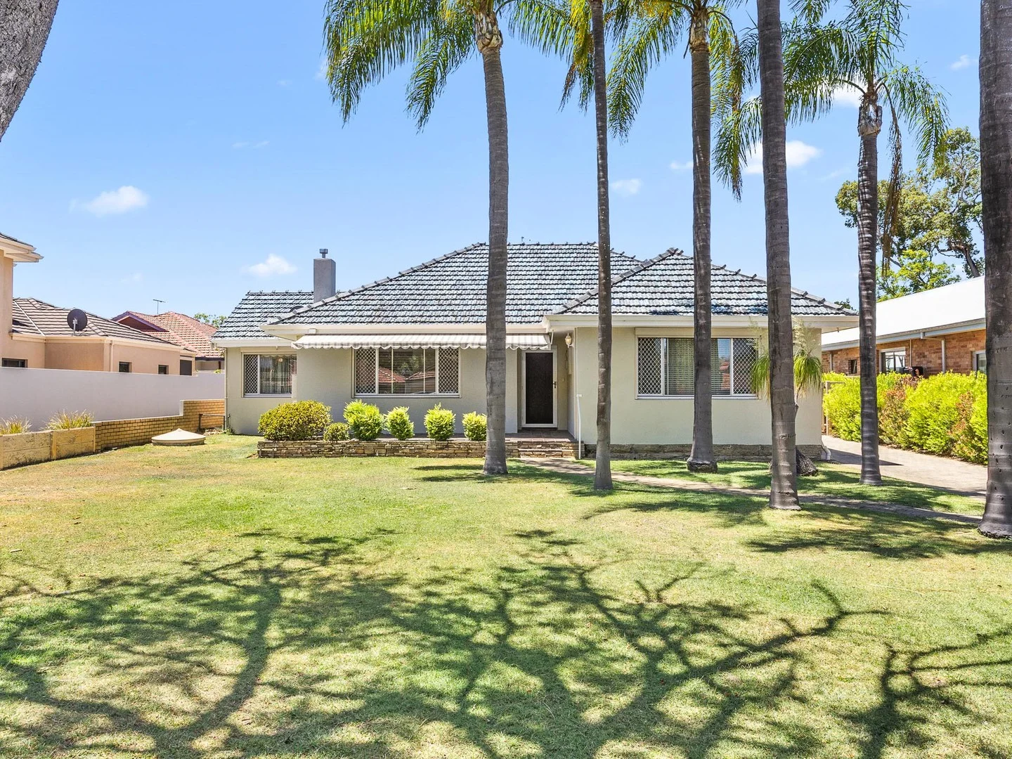 20 Simpson Street (1/22)