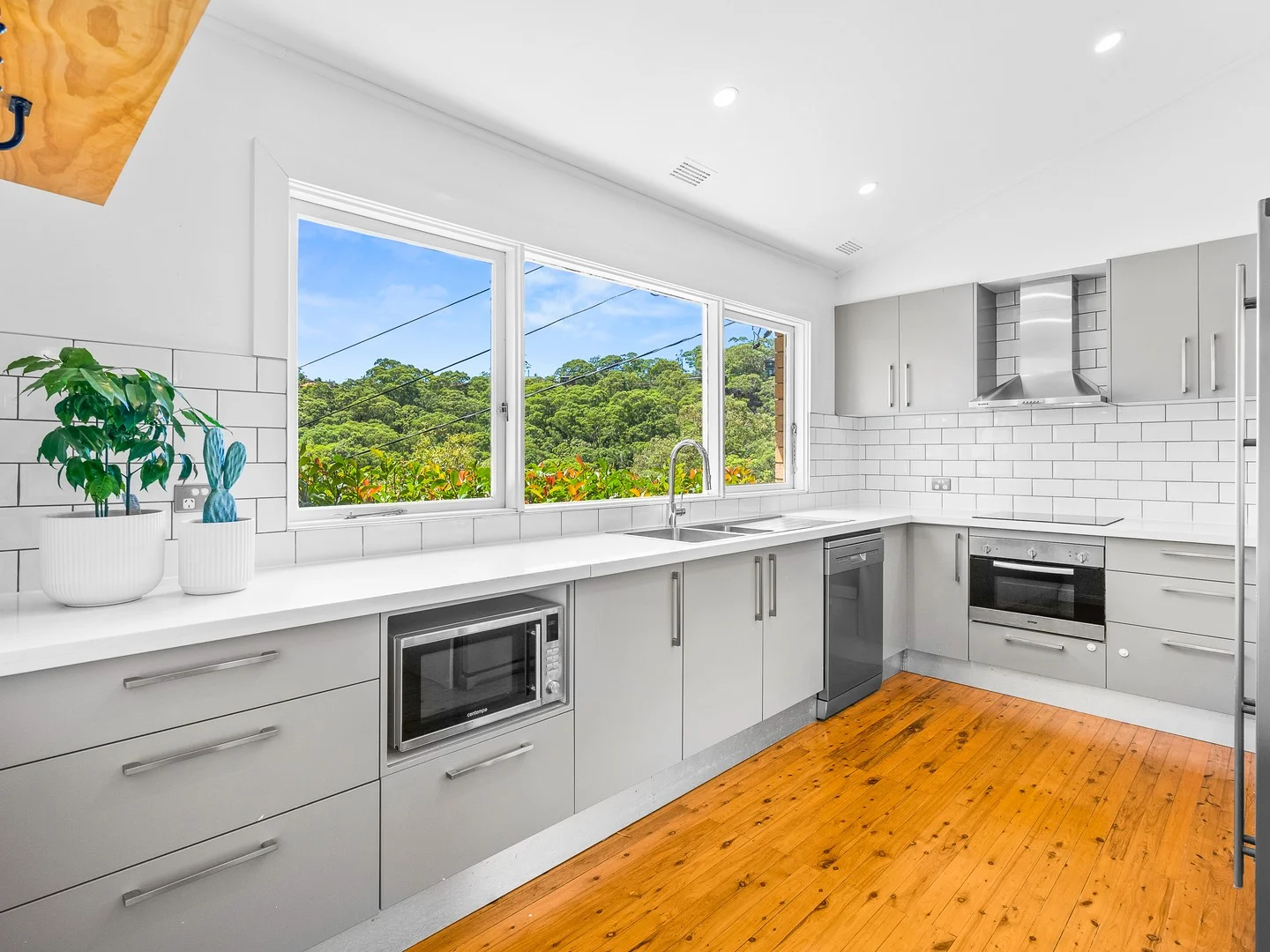 20 Upper Washington Drive (1/1)