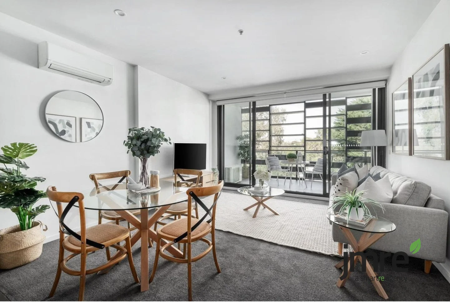 201/486 Victoria Street (1/10)