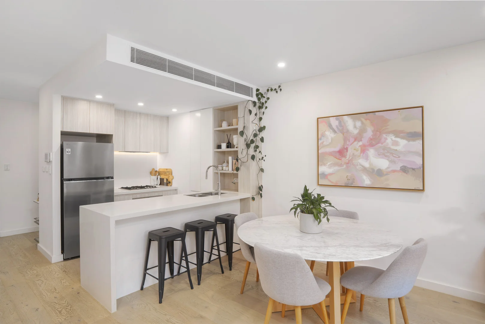 202/2 East Lane (1/10)