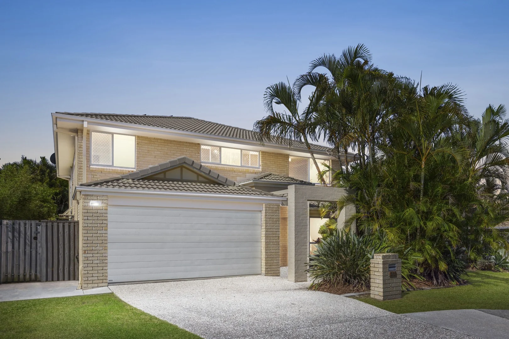 202 Billinghurst Street (1/29)