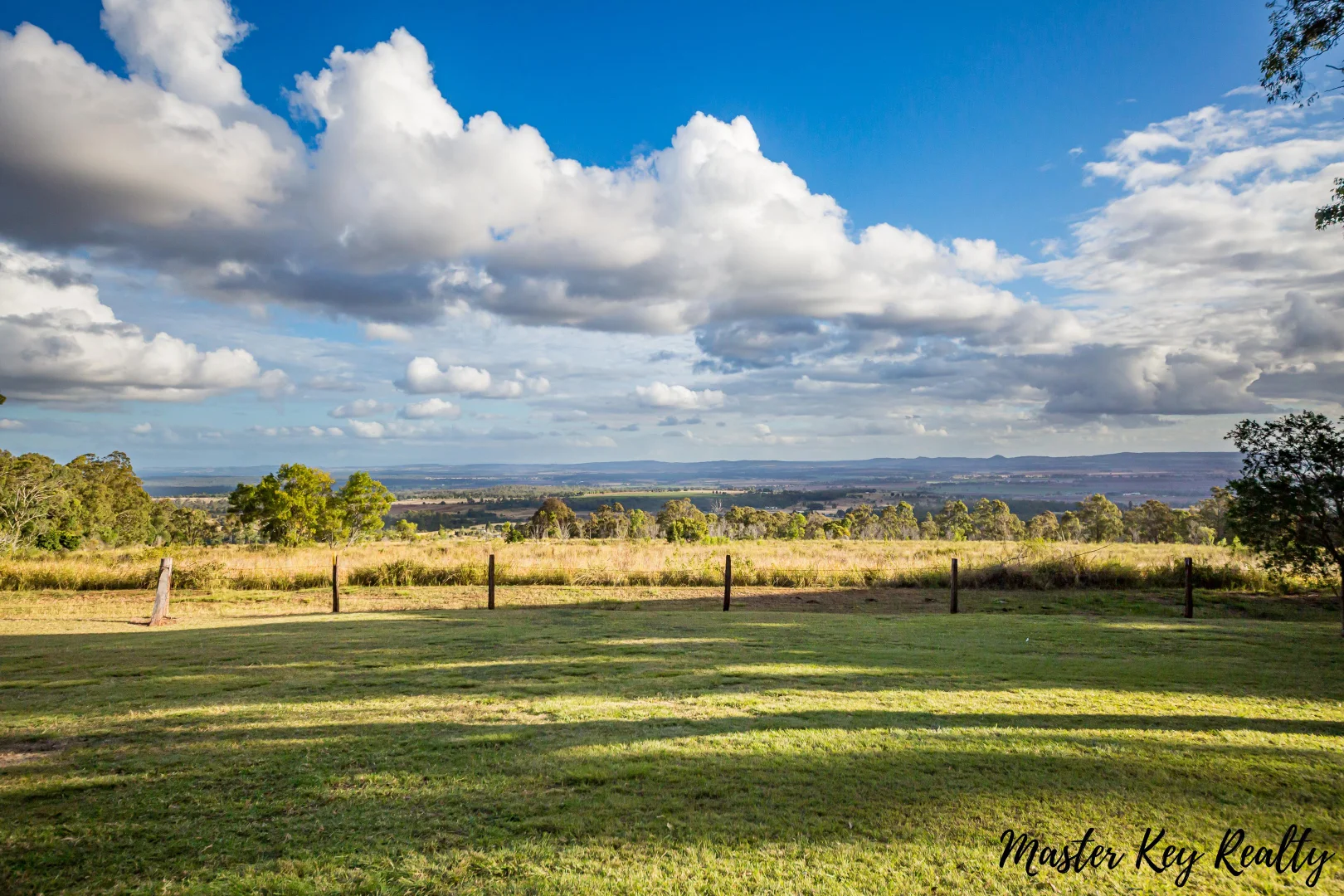 204 Pringles Hill Road - Image 2