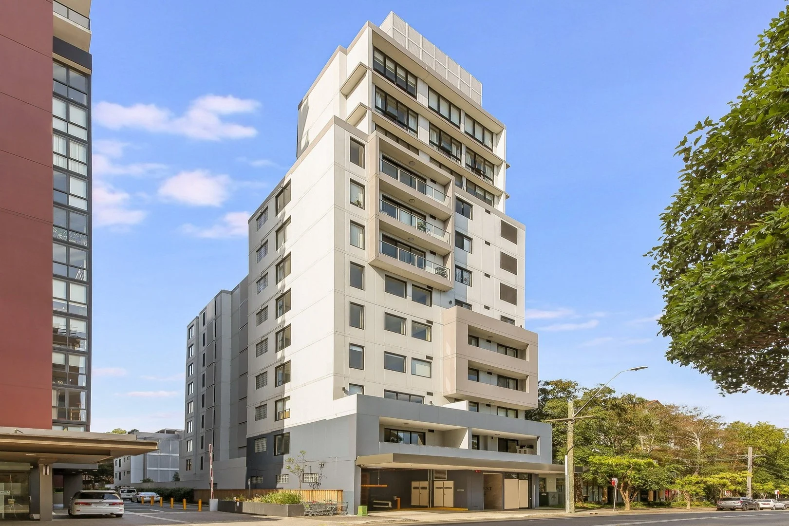 207/456 Forest Road (1/9)