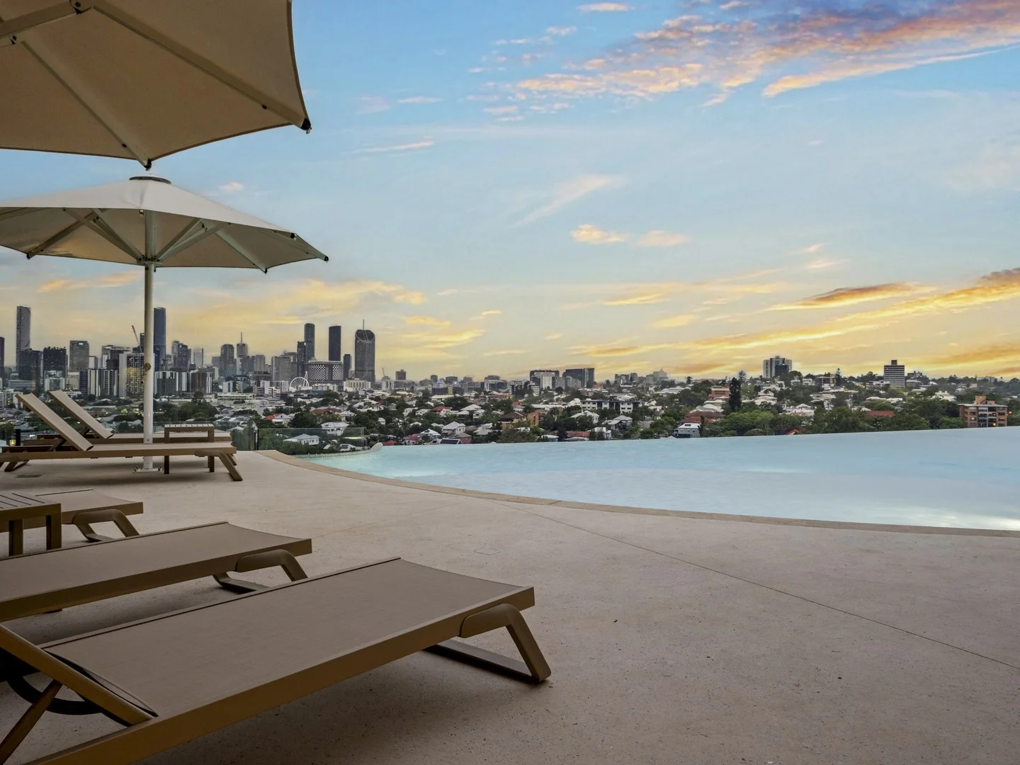 20906/43 Tondara Lane (1/8)