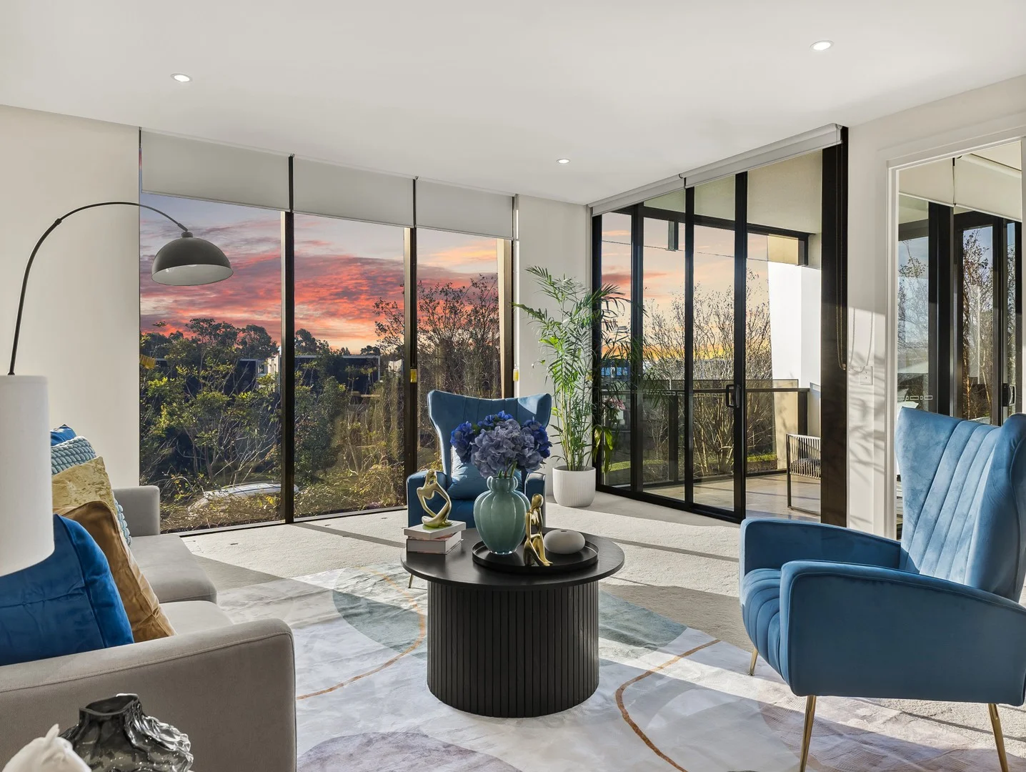 209W/1 Marina Drive (1/19)