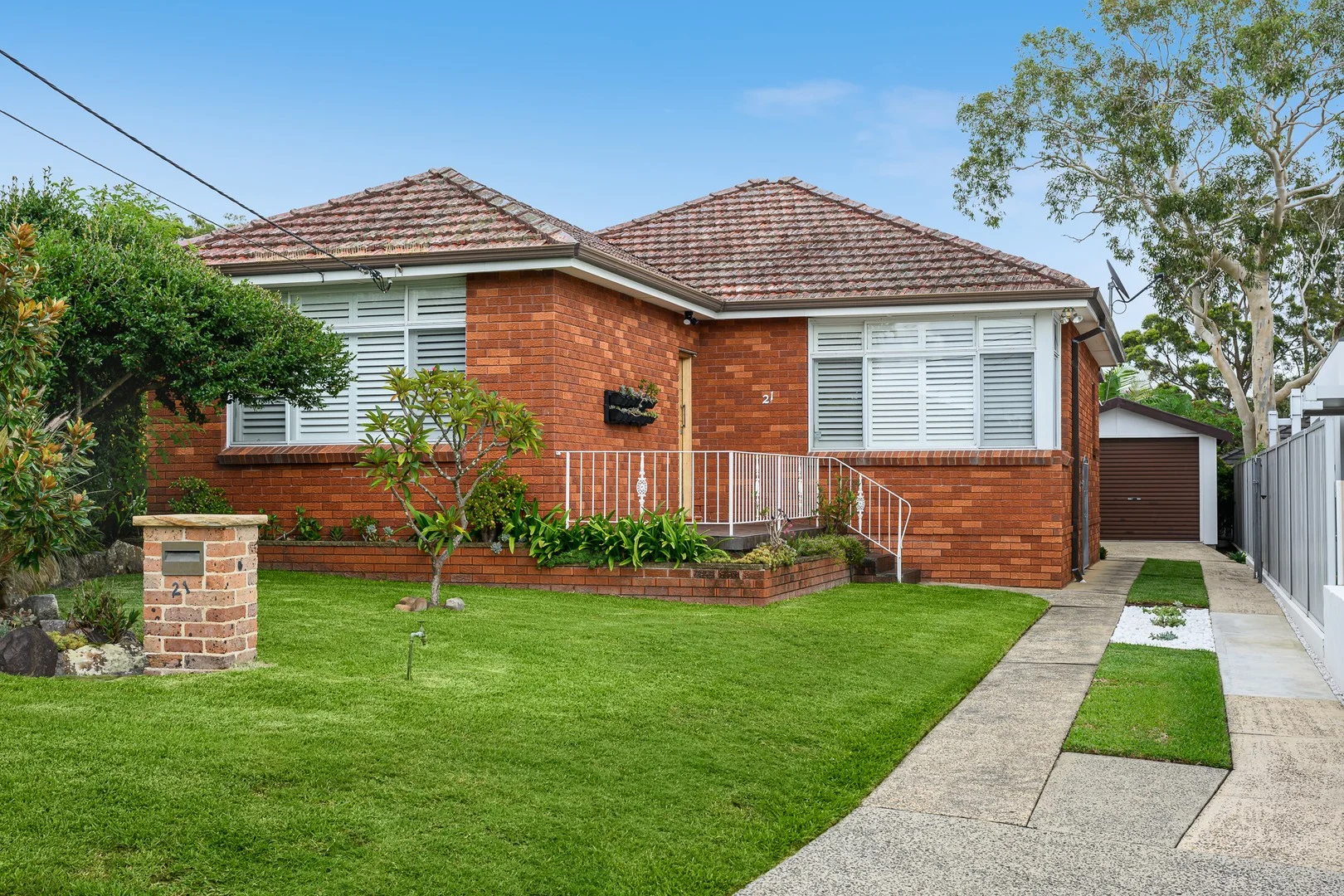 21 Belair Avenue (1/14)