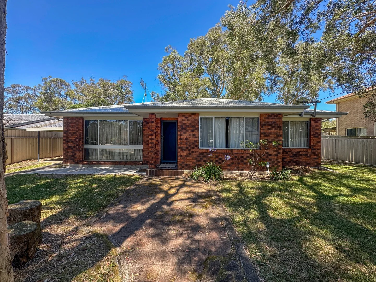 21 Cambridge Avenue (1/19)