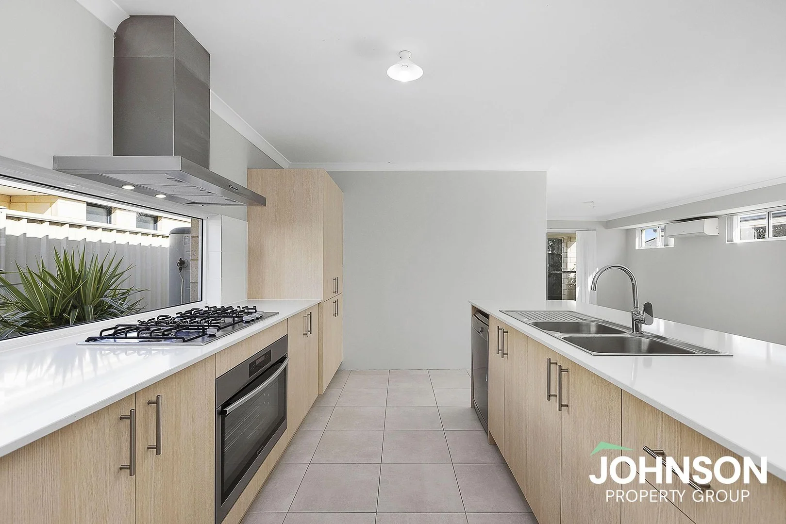21 Elderberry Drive (1/40)