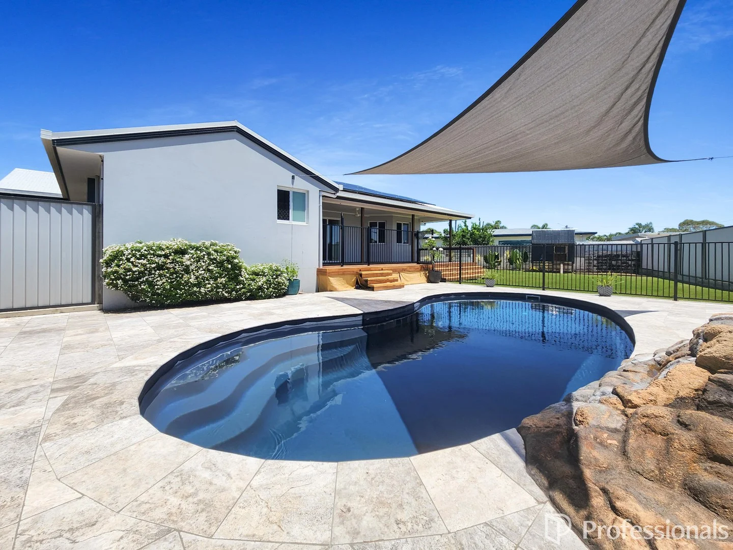 21 Hillview Place (1/31)