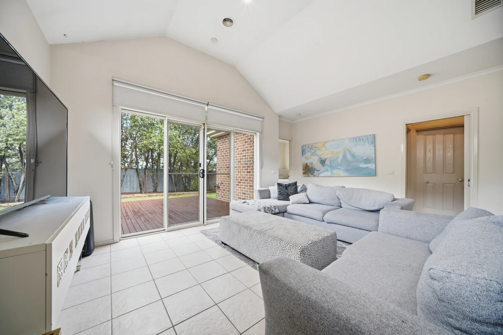 21 John Fisher Drive - Image 4