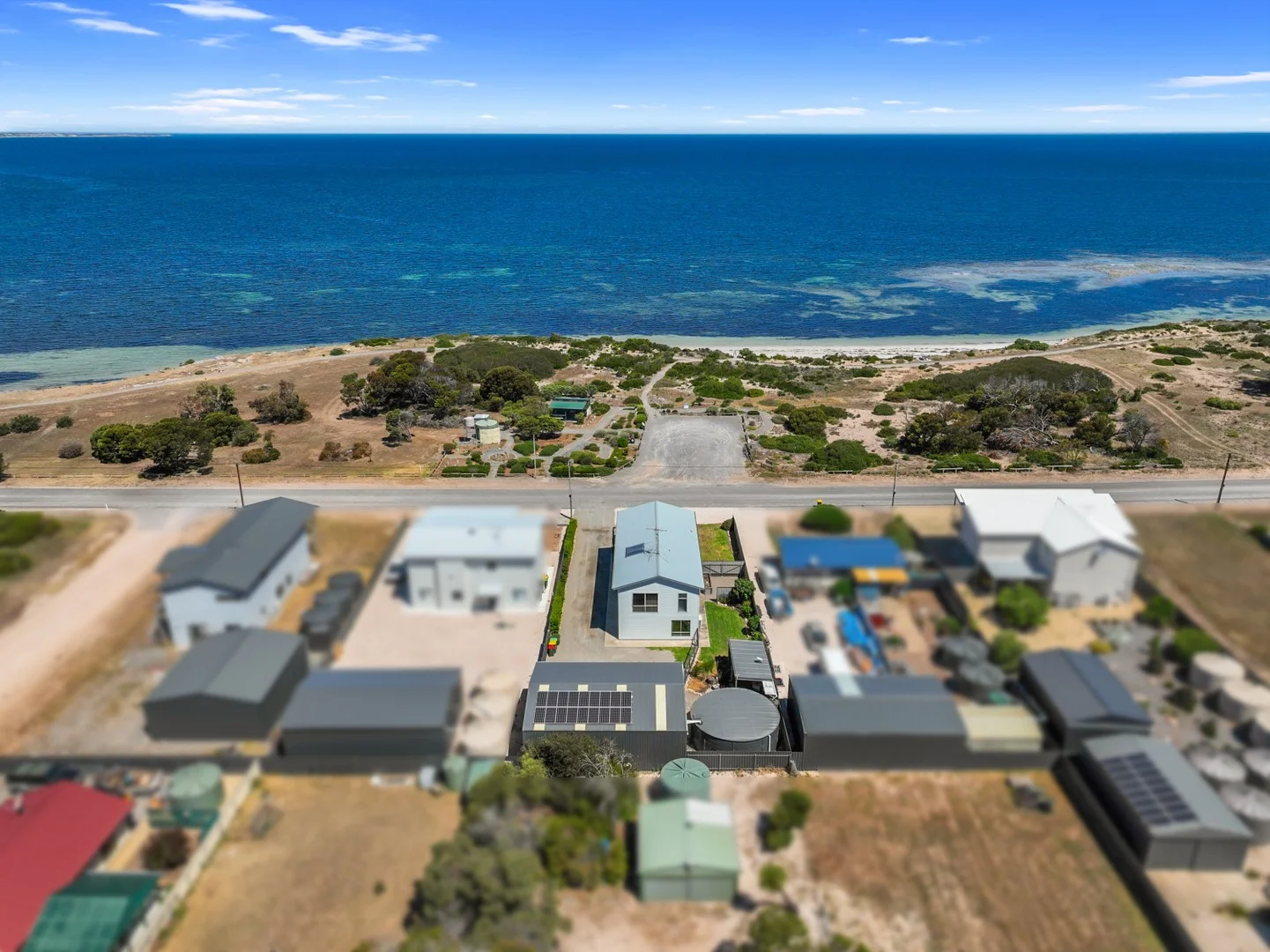 21 Marine Parade (1/33)
