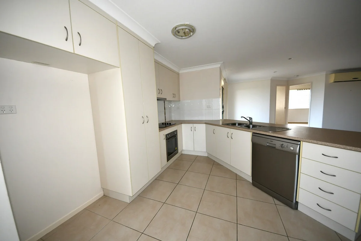 21 Tawarra Crescent - Image 2