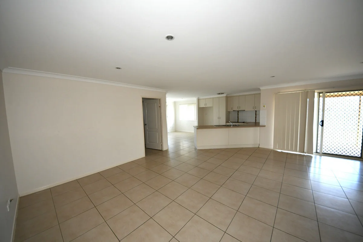 21 Tawarra Crescent - Image 5