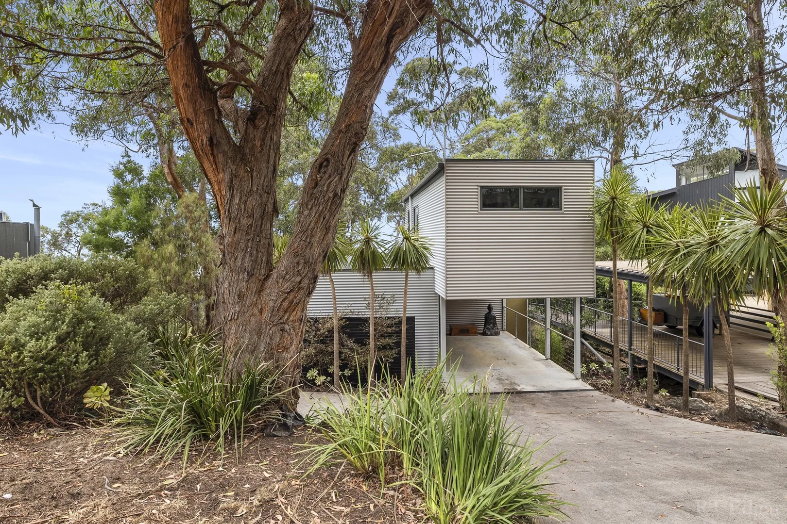 21 Toorak Terrace - Image 2