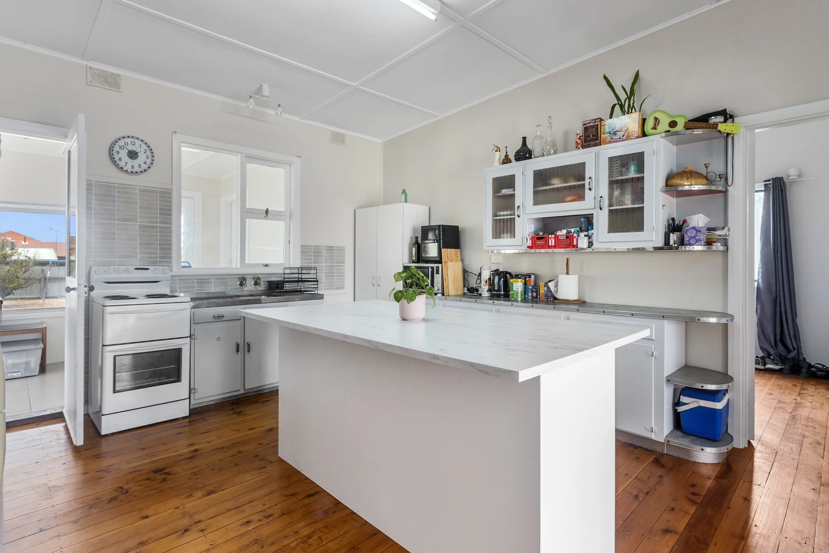21 West Terrace - Image 3