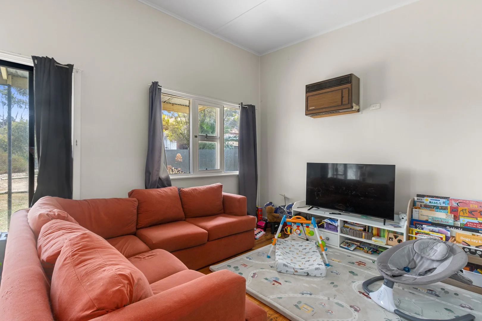 21 West Terrace - Image 5