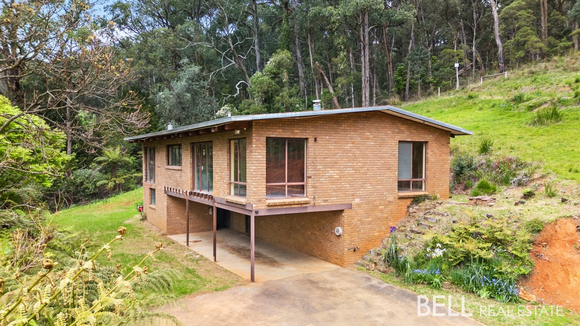 212 Basin Olinda Road (1/10)