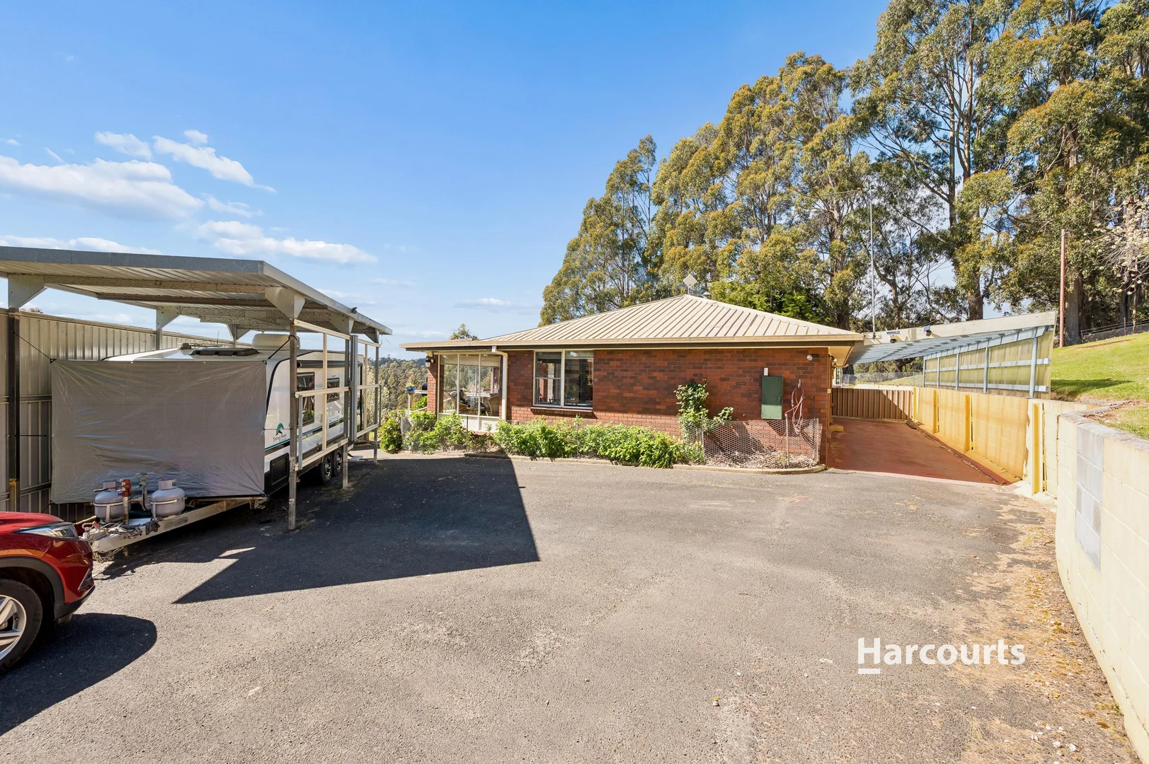 212 Ellis Road - Image 3