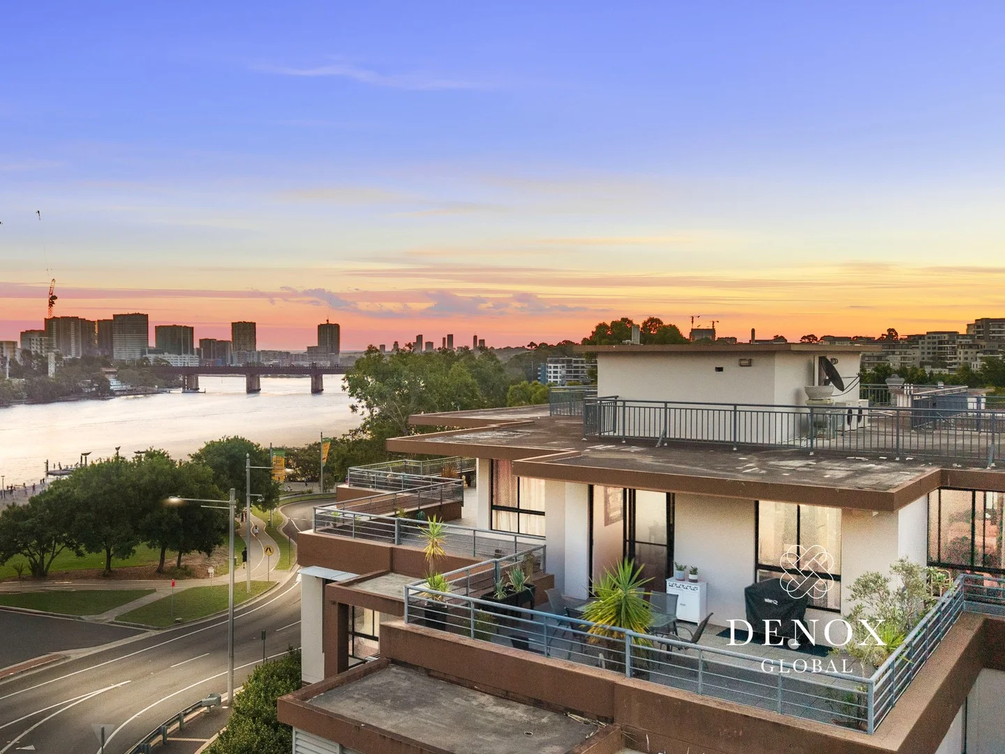 2122/20 Porter Street (1/31)