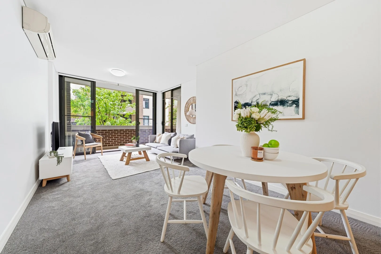 214/4 Baywater Drive (1/17)