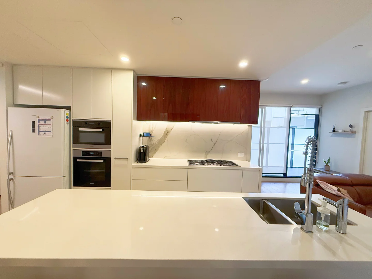 218/210 Reynolds Road - Image 3