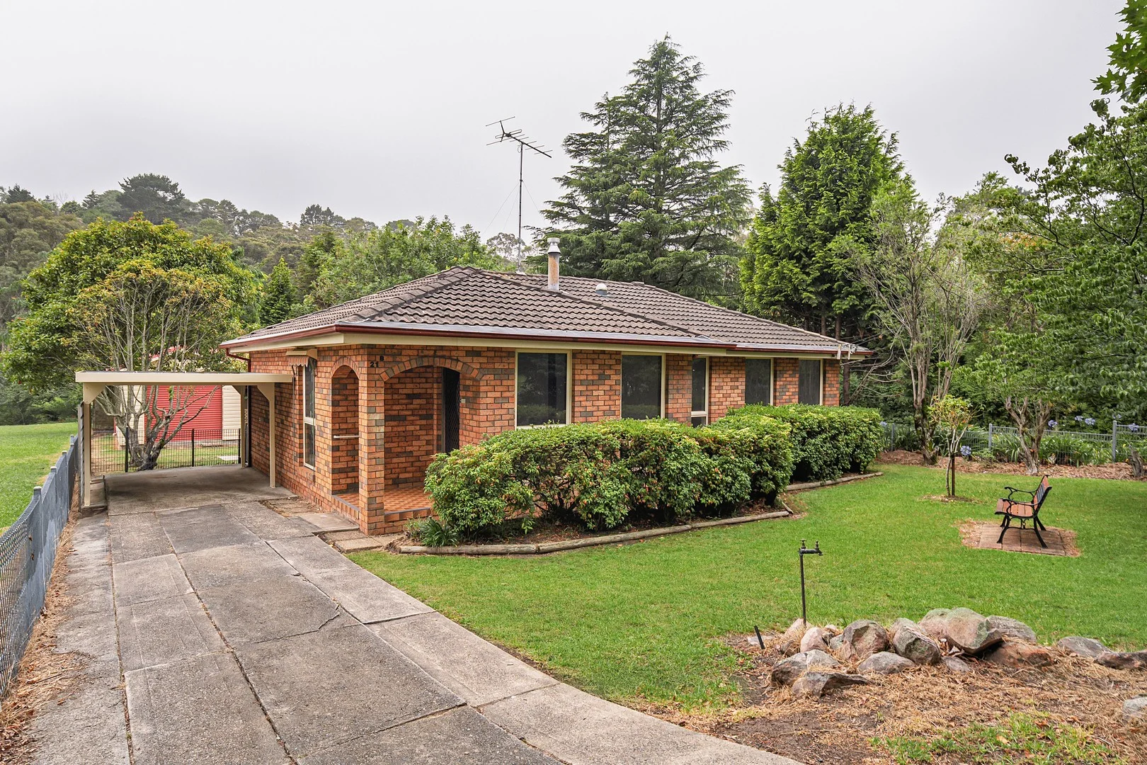 21B Sinclair Crescent (1/1)