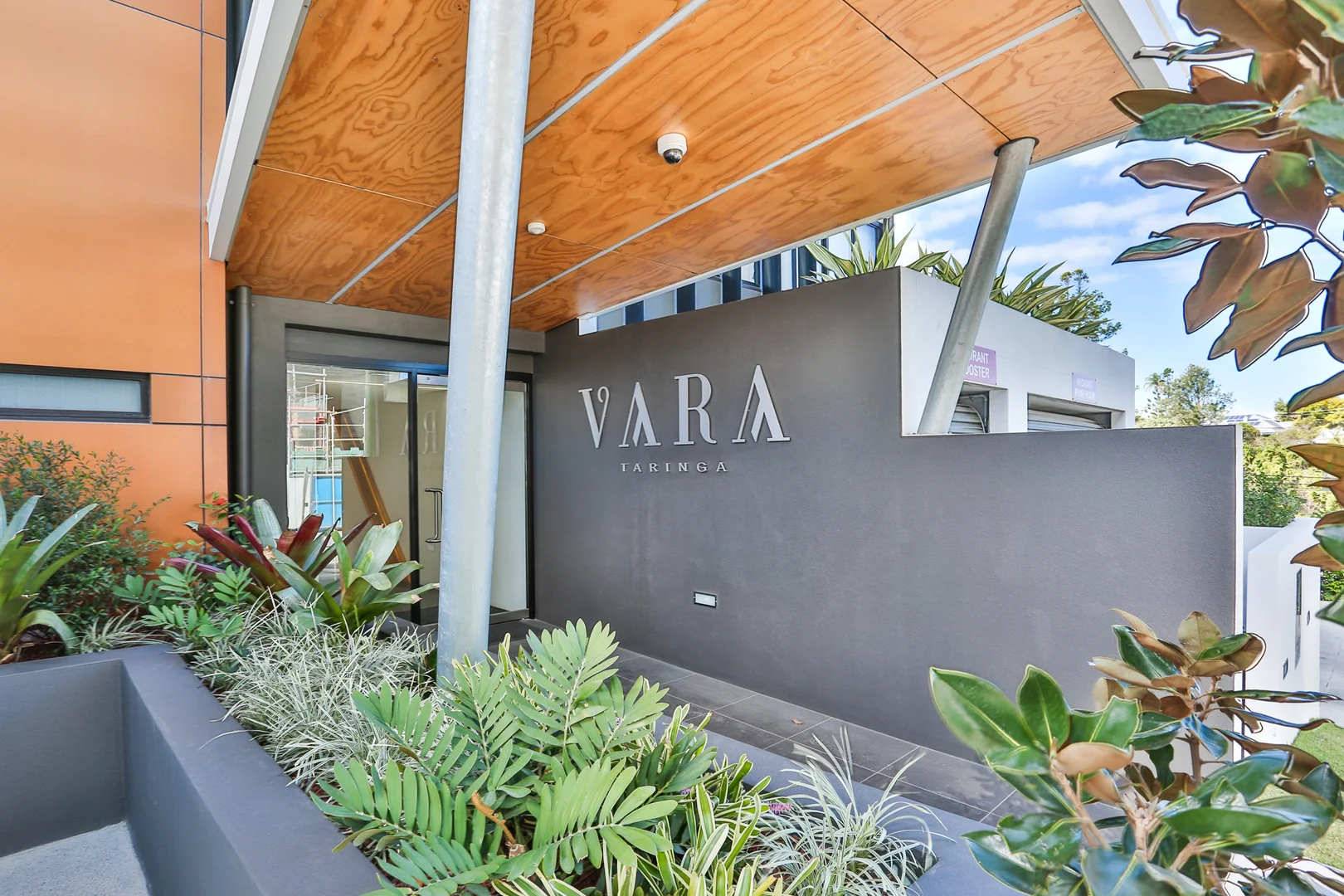 22/3 Harrys Road - Image 2