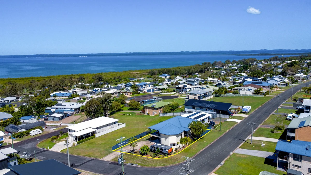 22 Curlew Terrace (1/23)