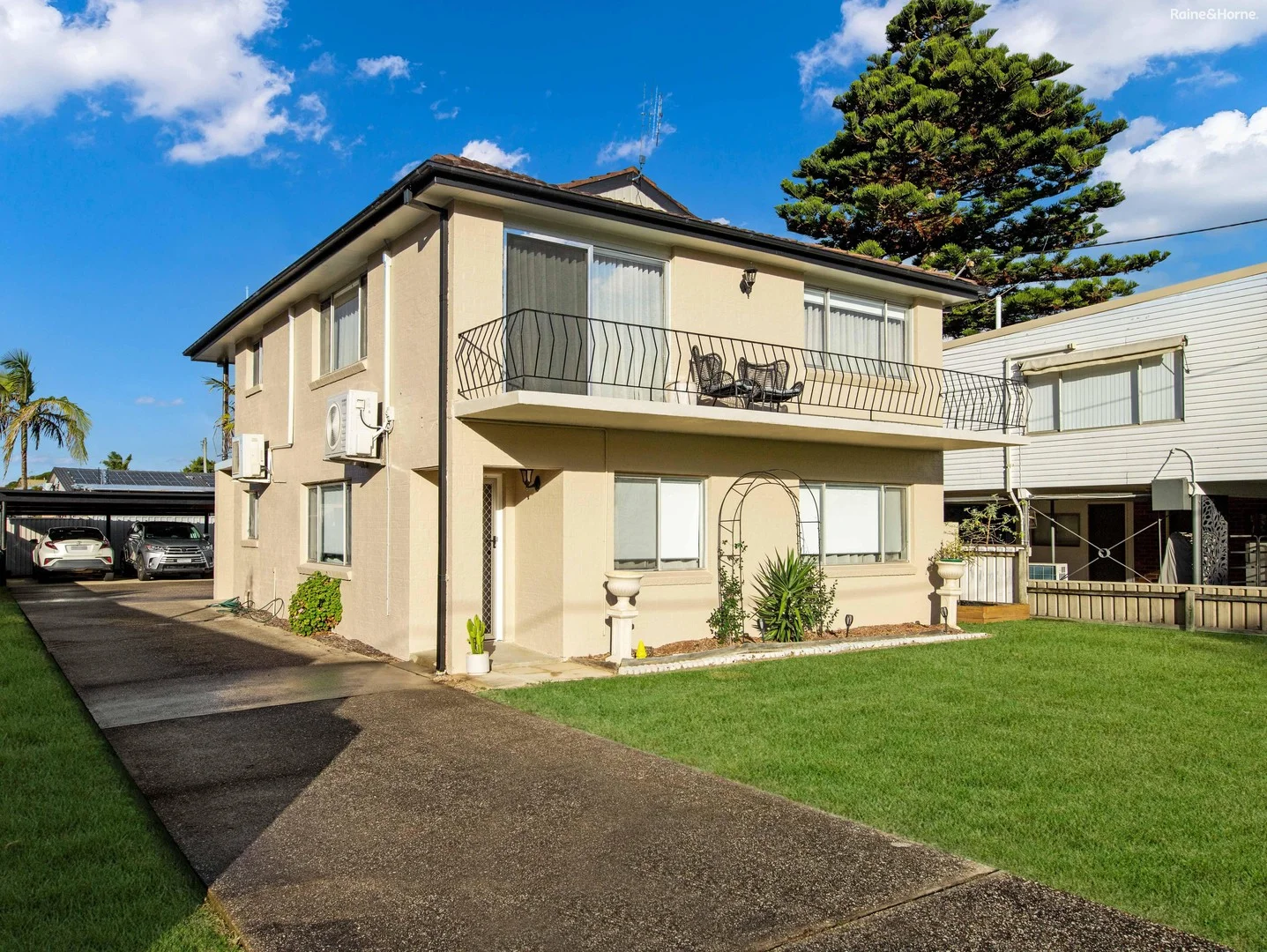 22 Dolphin Avenue (1/31)