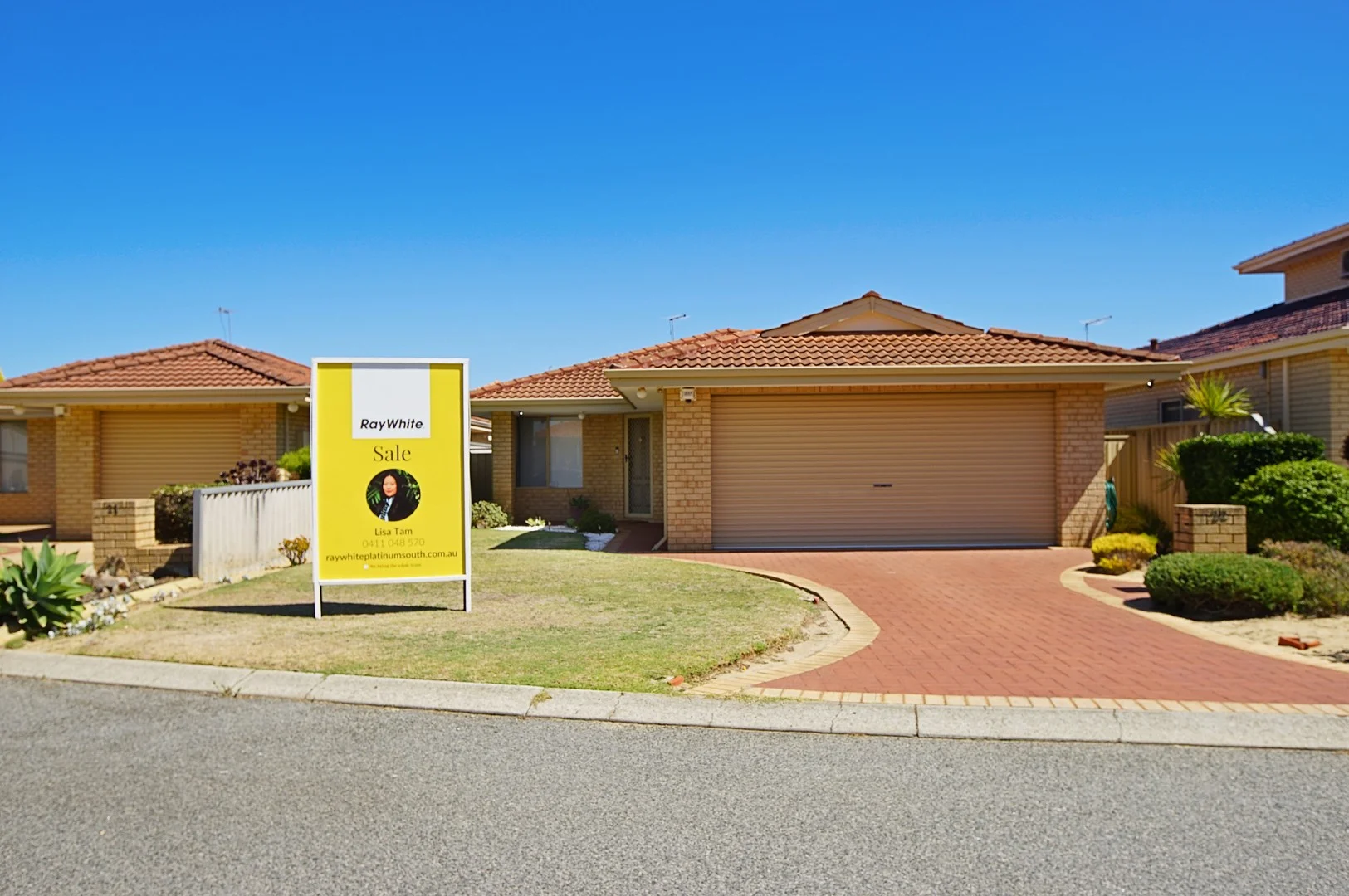 22 Exley Close (1/30)