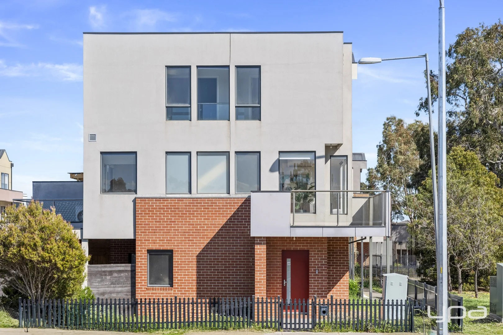 22 Featherpark Way (1/23)