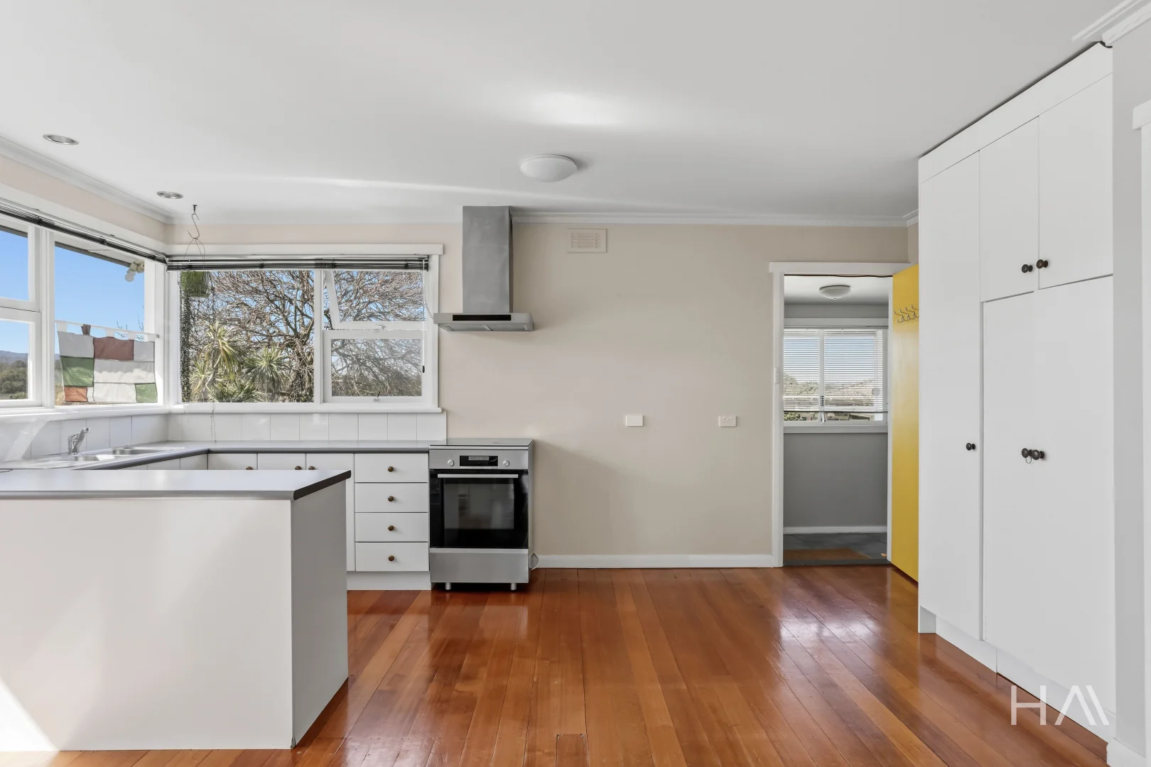 22 Paringa Avenue - Image 4