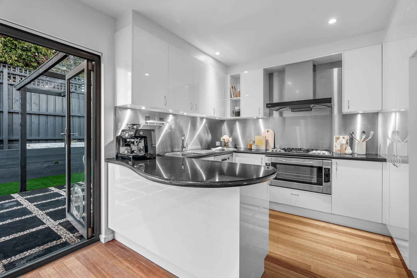 22 Ruabon Road - Image 3