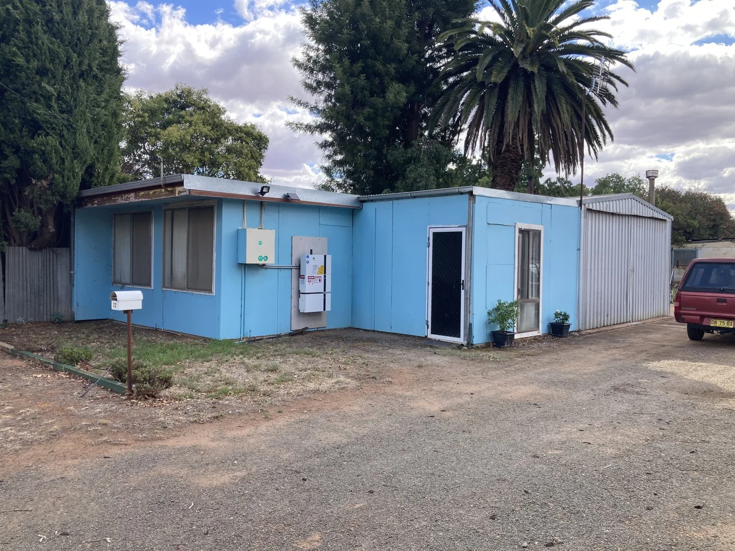 22 Warri Street (1/1)