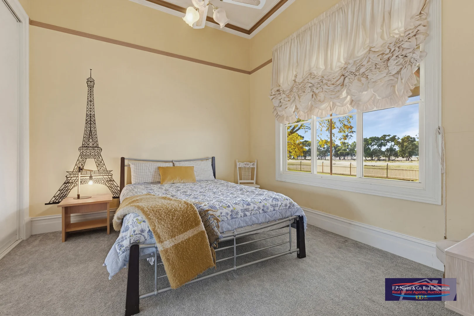220 Loddon West Road - Image 4