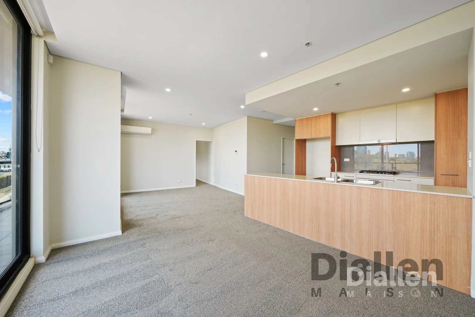 222/23-25 North Rock Road (1/13)