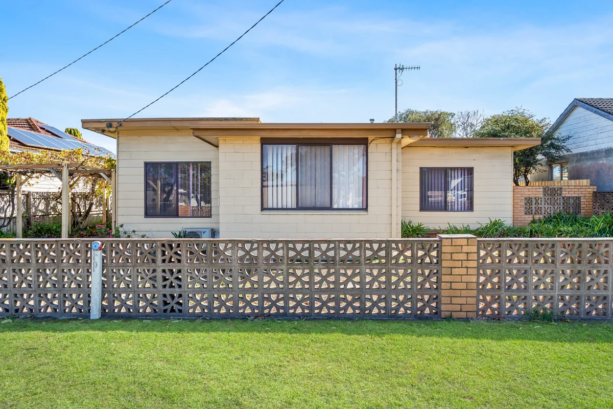 222 Princes Highway (1/15)